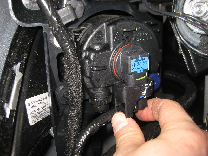 thumbnail image 2 of OEM Ford Fusion Fog Light Wiring Harness 2013-2016 - DG9Z-15K867-B 2 of 4