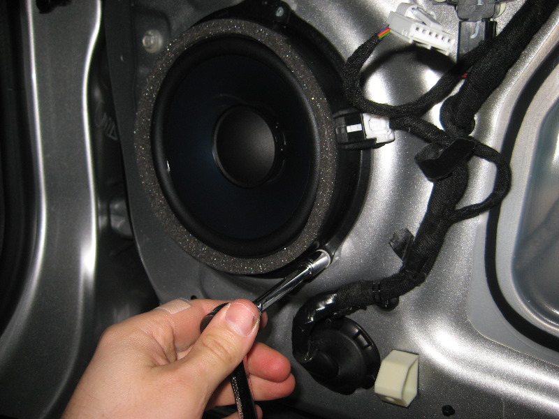 2013-2016-Ford-Fusion-Interior-Door-Panel-Removal-Guide-035