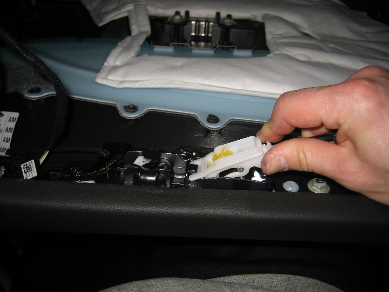 2013-2016-Ford-Fusion-Interior-Door-Panel-Removal-Guide-042