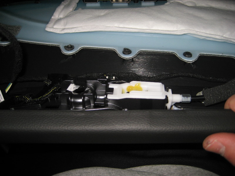 2013-2016-Ford-Fusion-Interior-Door-Panel-Removal-Guide-043