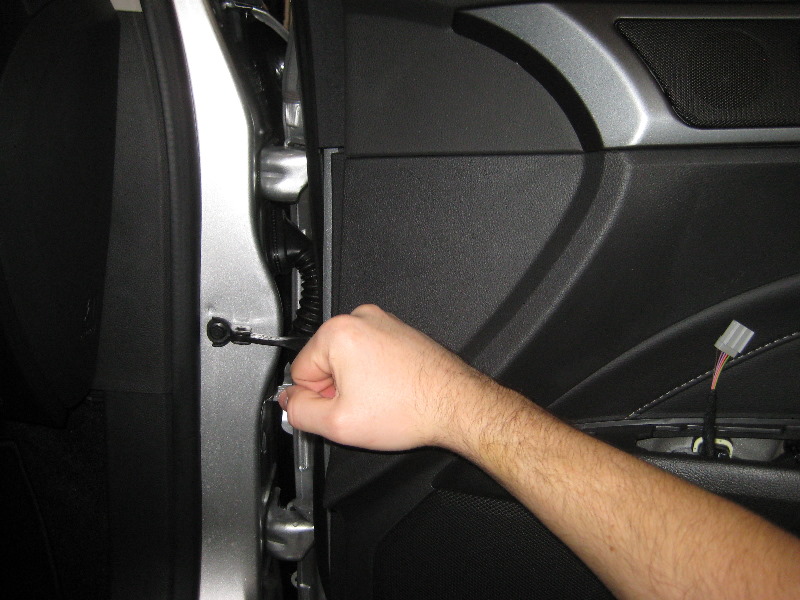 2013-2016-Ford-Fusion-Interior-Door-Panel-Removal-Guide-047