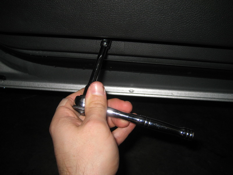 2013-2016-Ford-Fusion-Interior-Door-Panel-Removal-Guide-056