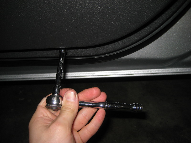 2013-2016-Ford-Fusion-Interior-Door-Panel-Removal-Guide-057