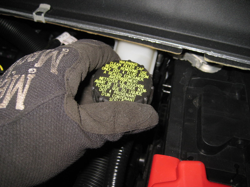 2013-2016-Ford-Fusion-Rear-Disc-Brake-Pads-Replacement-Guide-028