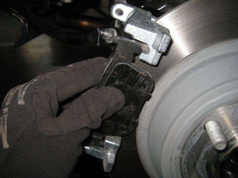 2013-2016-Ford-Fusion-Rear-Disc-Brake-Pads-Replacement-Guide-029