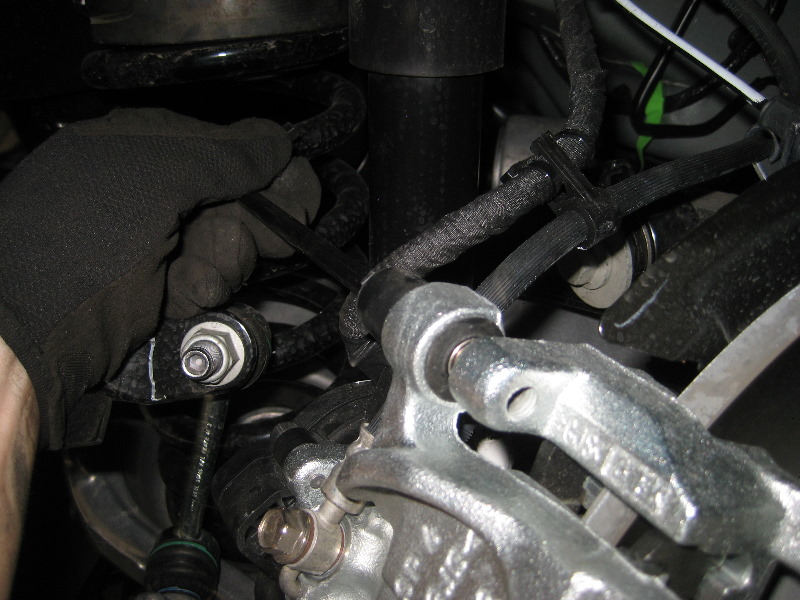 2013-2016-Ford-Fusion-Rear-Disc-Brake-Pads-Replacement-Guide-033