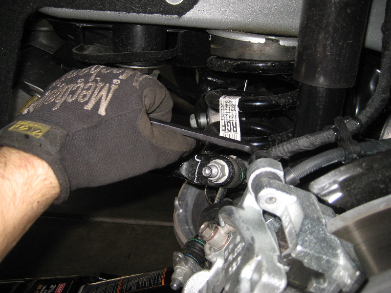 2013-2016-Ford-Fusion-Rear-Disc-Brake-Pads-Replacement-Guide-035