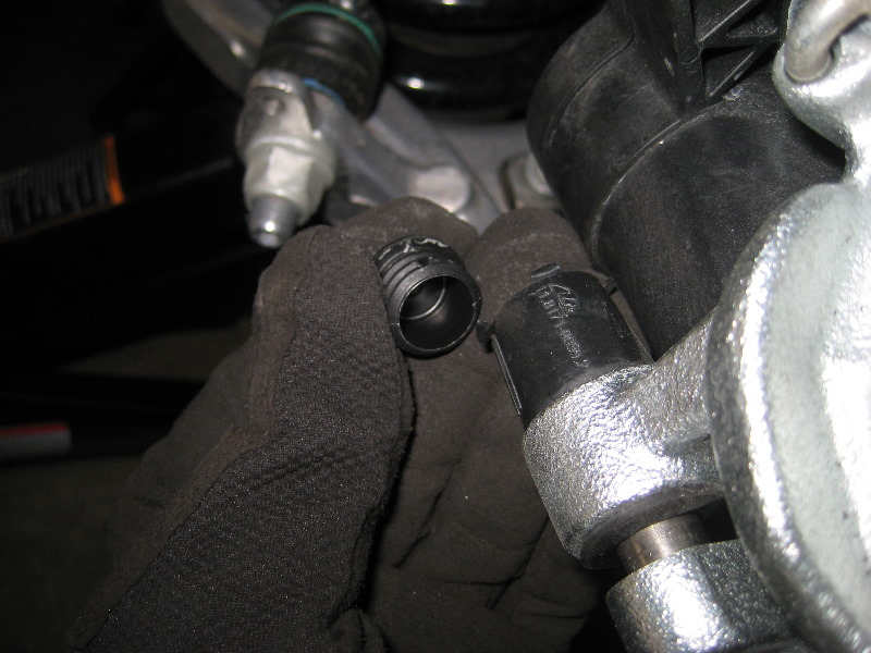 2013-2016-Ford-Fusion-Rear-Disc-Brake-Pads-Replacement-Guide-040