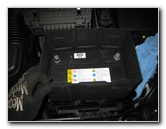 2013-2016-Hyundai-Santa-Fe-12V-Automotive-Battery-Replacement-Guide-024