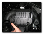 2013-2016-Hyundai-Santa-Fe-Engine-Air-Filter-Replacement-Guide-003