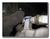 2013-2016-Toyota-RAV4-Rear-Disc-Brake-Pads-Replacement-Guide-030