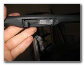 2013-2016-Toyota-RAV4-Windshield-Wiper-Blades-Replacement-Guide-008