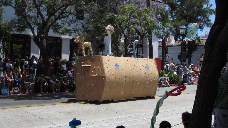 Santa-Barbara-Summer-Solstice-Celebration-Parade-CA-037