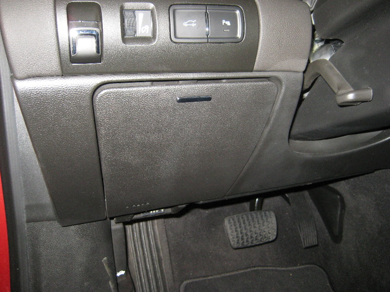 2014-2018-Chevrolet-Impala-Electrical-Fuse-Replacement-Guide-024