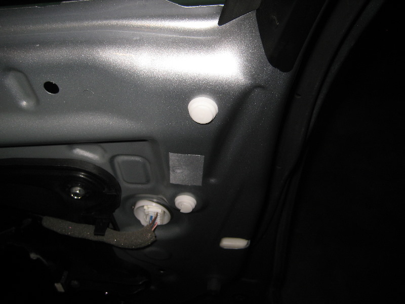 2014-2018-Mazda-Mazda6-Interior-Door-Panel-Removal-Guide-024