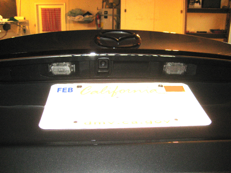 2014-2018-Mazda-Mazda6-License-Plate-Light-Bulbs-Replacement-Guide-001