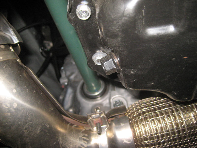 2014-2018-Nissan-Rogue-Engine-Oil-Change-Filter-Replacement-Guide-007