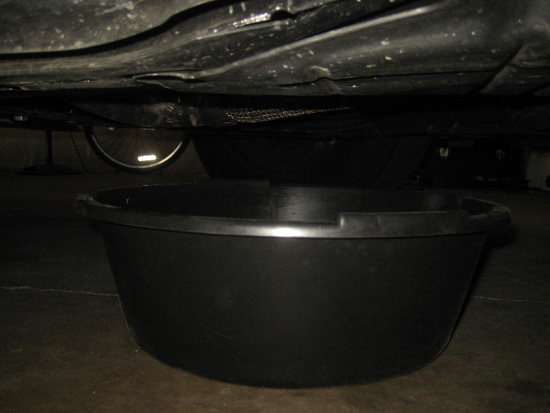 2014-2018-Nissan-Rogue-Engine-Oil-Change-Filter-Replacement-Guide-010