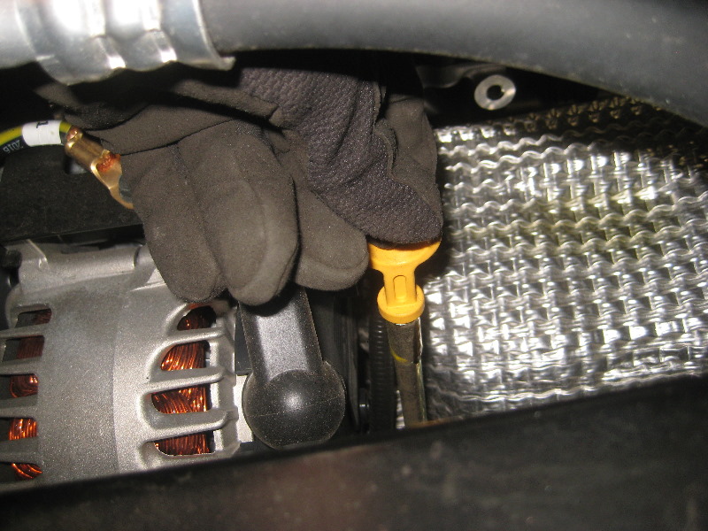 2014-2018-Nissan-Rogue-Engine-Oil-Change-Filter-Replacement-Guide-024