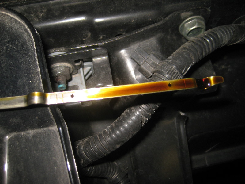 2014-2018-Nissan-Rogue-Engine-Oil-Change-Filter-Replacement-Guide-025