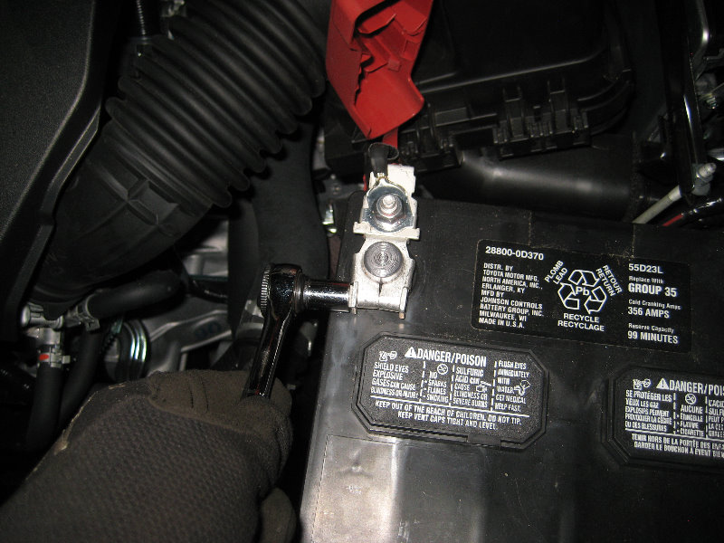 2014-2018-Toyota-Corolla-12V-Automotive-Battery-Replacement-Guide-012