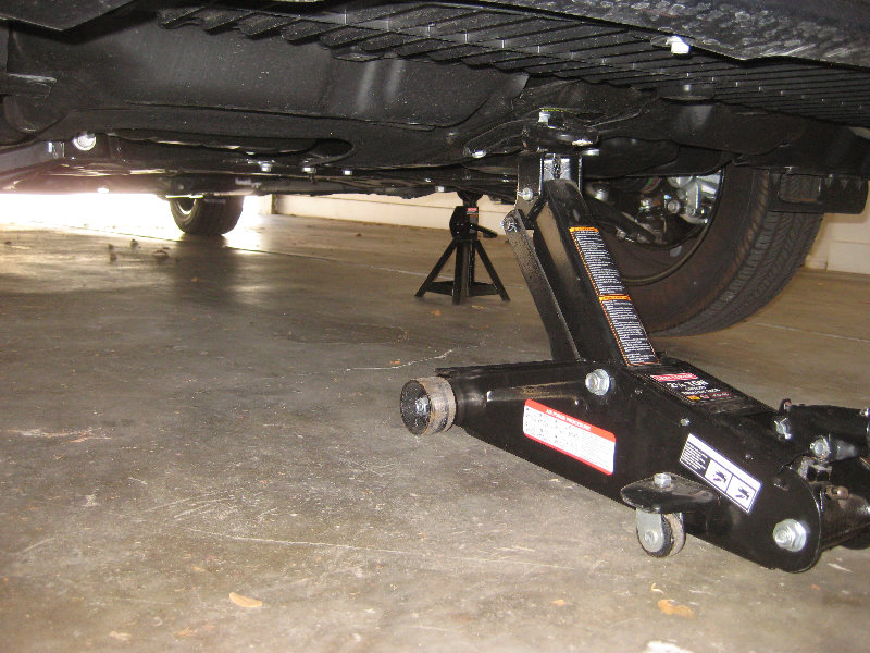 2014-2018-Toyota-Corolla-2ZR-FE-Engine-Oil-Change-Filter-Replacement-Guide-005