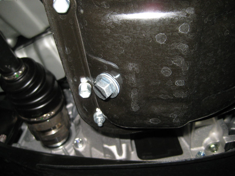 2014-2018-Toyota-Corolla-2ZR-FE-Engine-Oil-Change-Filter-Replacement-Guide-007