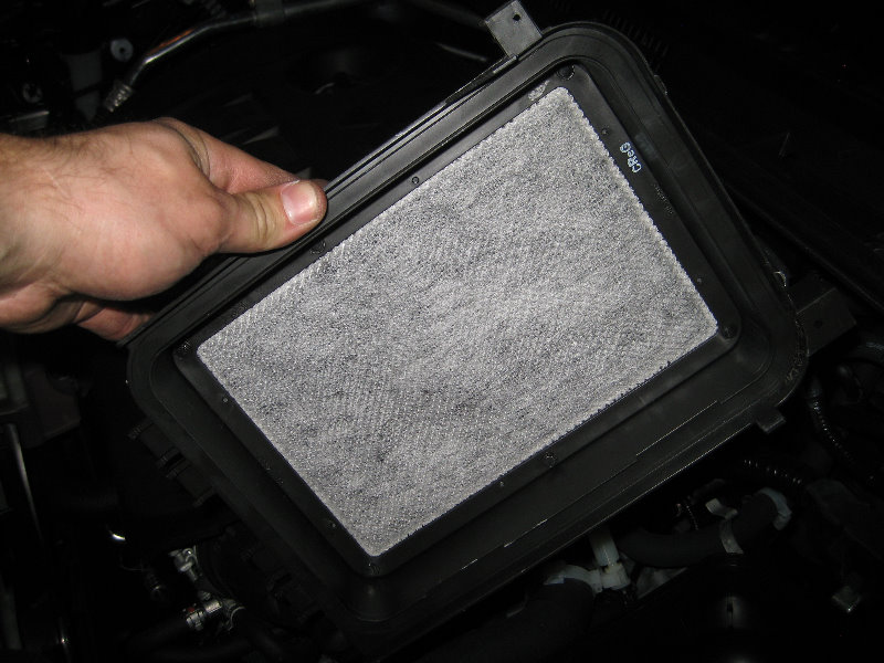2014-2018-Toyota-Corolla-2ZR-FE-Engine-Air-Filter-Replacement-Guide-012