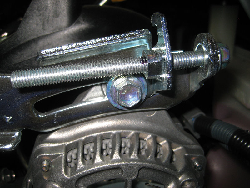 2014-2018-Toyota-Corolla-2ZR-FE-Engine-Serpentine-Accessory-Belt-Replacement-Guide-011