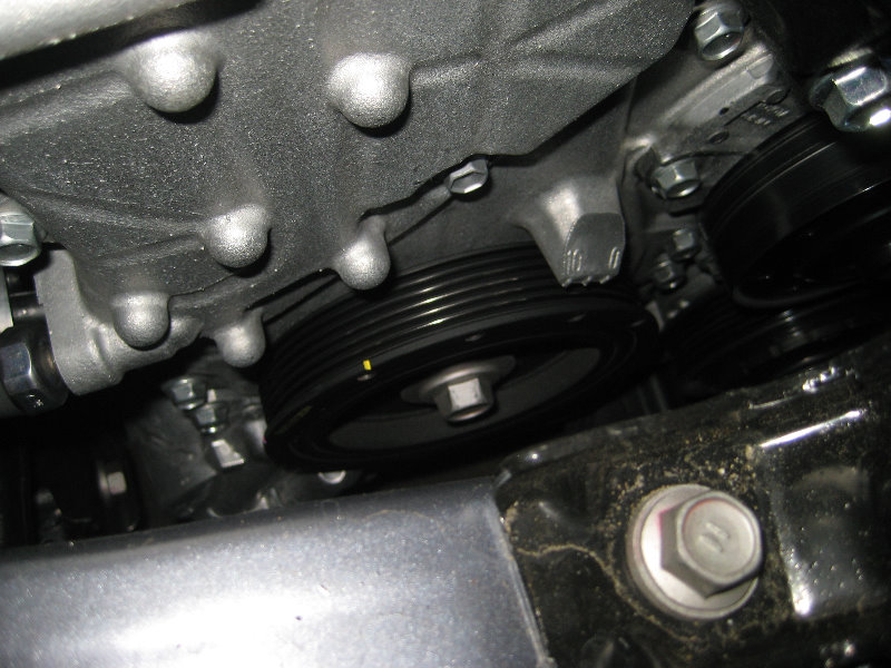 2014-2018-Toyota-Corolla-2ZR-FE-Engine-Serpentine-Accessory-Belt-Replacement-Guide-026