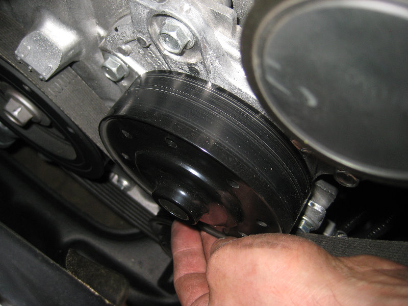 2014-2018-Toyota-Corolla-2ZR-FE-Engine-Serpentine-Accessory-Belt-Replacement-Guide-030