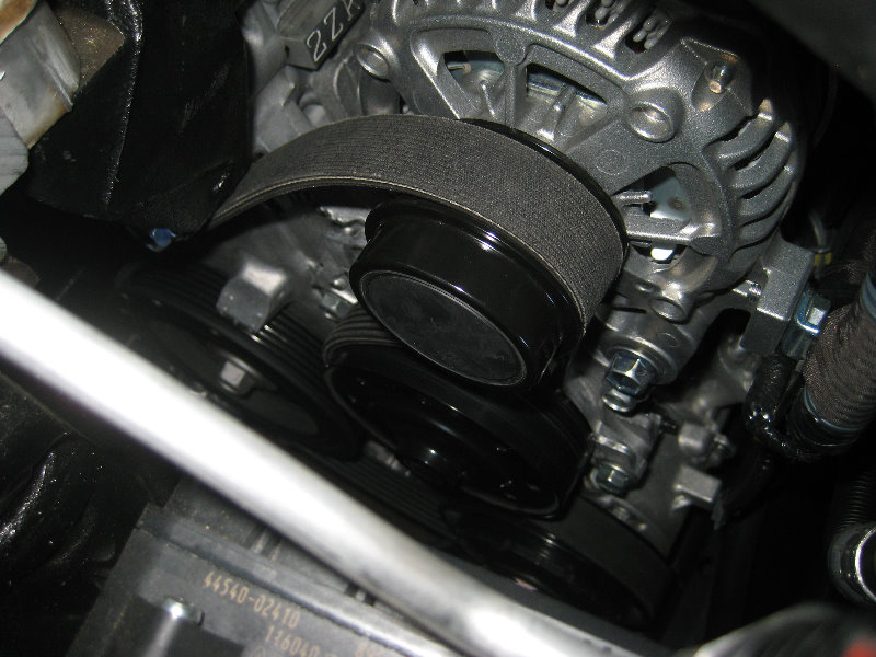 2014-2018-Toyota-Corolla-2ZR-FE-Engine-Serpentine-Accessory-Belt-Replacement-Guide-032