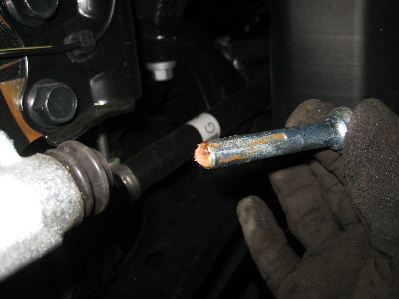 2014-2018-Toyota-Corolla-Front-Brake-Pads-Replacement-Guide-020