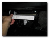 2014-2018-Toyota-Corolla-Cabin-Air-Filter-Replacement-Guide-019