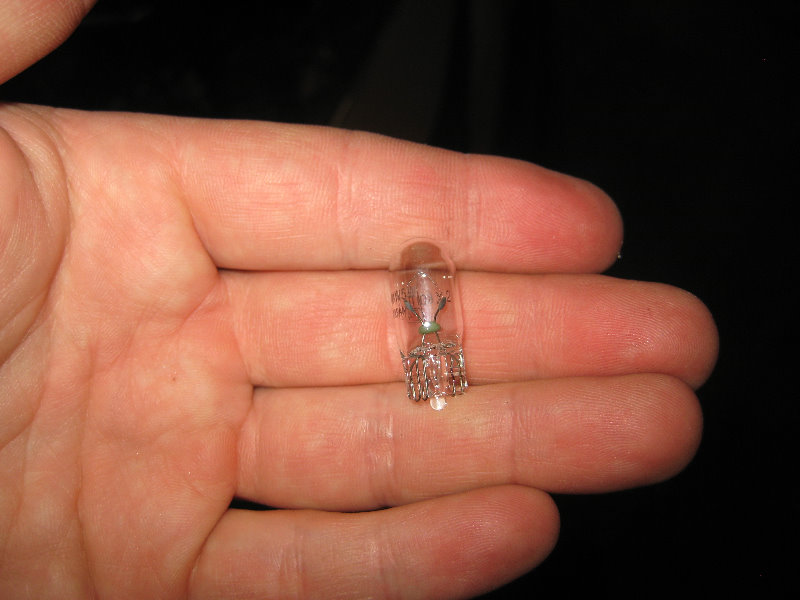 2014-2018-Toyota-Corolla-Headlight-Bulbs-Replacement-Guide-022