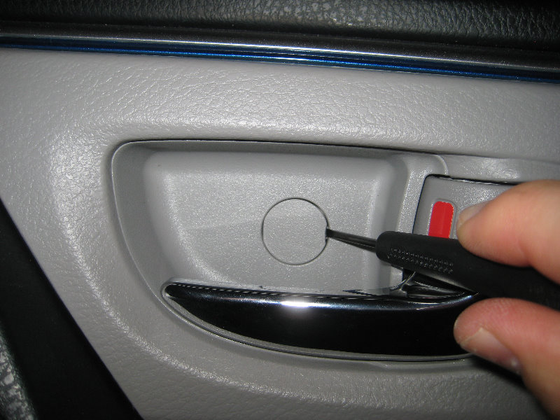 2014-2018-Toyota-Corolla-Interior-Door-Panel-Removal-Guide-007