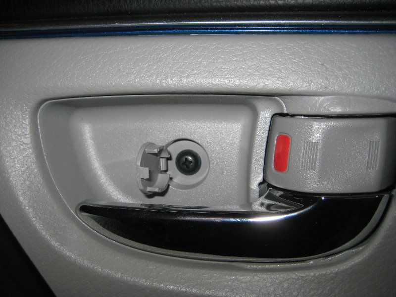 2014-2018-Toyota-Corolla-Interior-Door-Panel-Removal-Guide-008