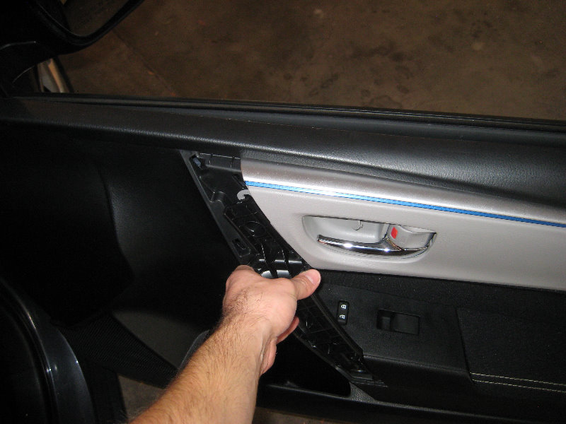 2014-2018-Toyota-Corolla-Interior-Door-Panel-Removal-Guide-019