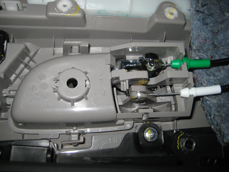 2014-2018-Toyota-Corolla-Interior-Door-Panel-Removal-Guide-021