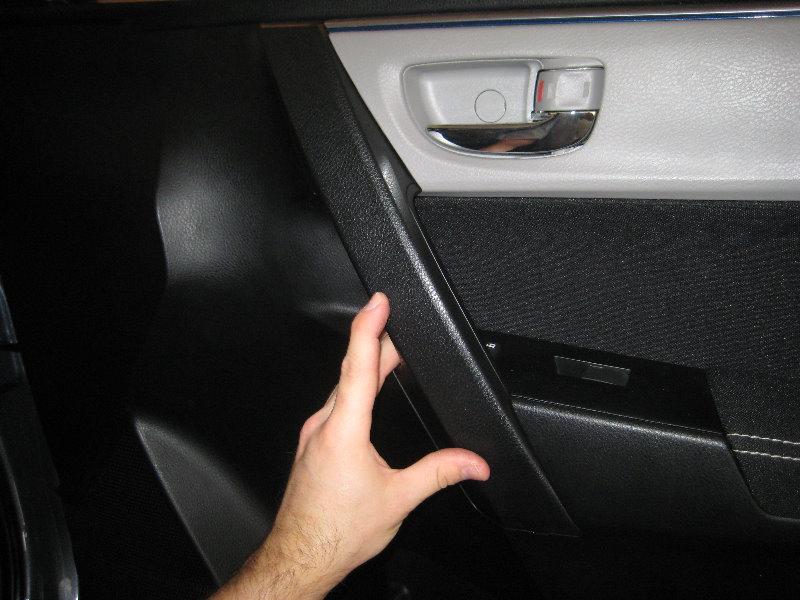 2014-2018-Toyota-Corolla-Interior-Door-Panel-Removal-Guide-054