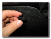 2014-2018-Toyota-Corolla-License-Plate-Light-Bulbs-Replacement-Guide-004