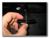 2014-2018-Toyota-Corolla-License-Plate-Light-Bulbs-Replacement-Guide-016