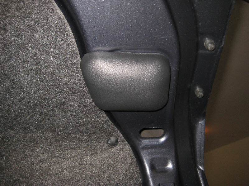 2014-2018-Toyota-Corolla-Tail-Light-Bulbs-Replacement-Guide-032