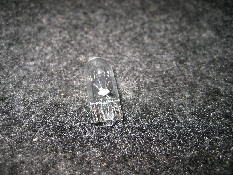 2014-2018-Toyota-Corolla-Trunk-Light-Bulb-Replacement-Guide-007