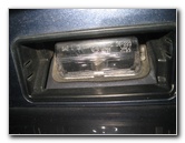 2014-2018-Toyota-Highlander-License-Plate-Light-Bulbs-Replacement-Guide-003