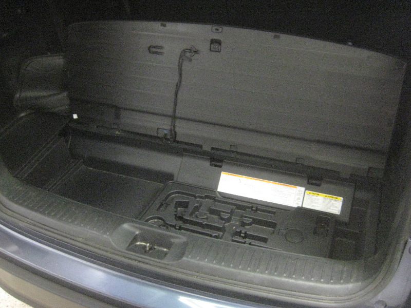 2014-2018-Toyota-Highlander-Spare-Tire-Lowering-Guide-004
