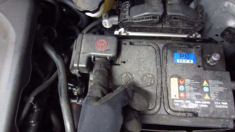 2014-2019-Kia-Soul-12V-Automotive-Battery-Replacement-Guide-006