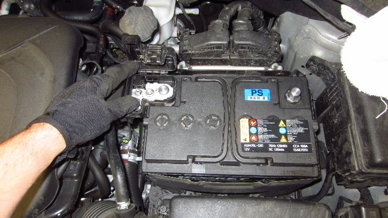 2014-2019-Kia-Soul-12V-Automotive-Battery-Replacement-Guide-022