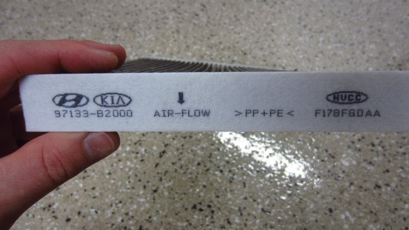 2014-2019-Kia-Soul-Cabin-Air-Filter-Replacement-Guide-023