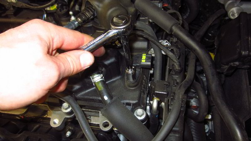 2014-2019-Kia-Soul-Camshaft-Position-Sensors-Replacement-Guide-022